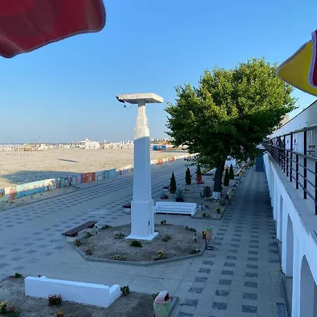 Auberge de jeunesse Cazino Sud *